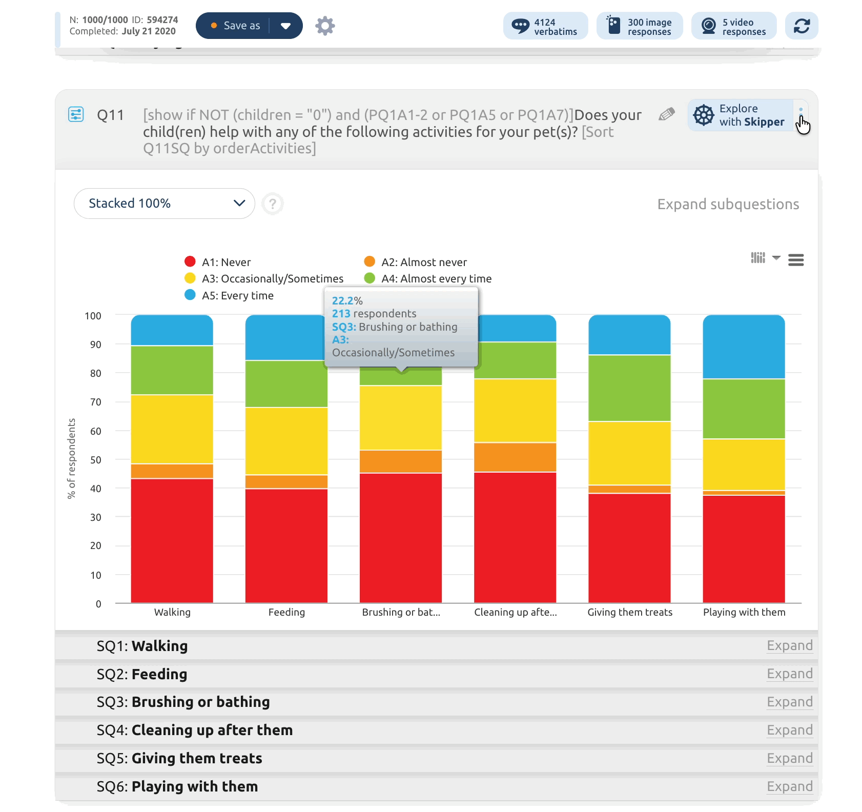 skipper against banners.gif
